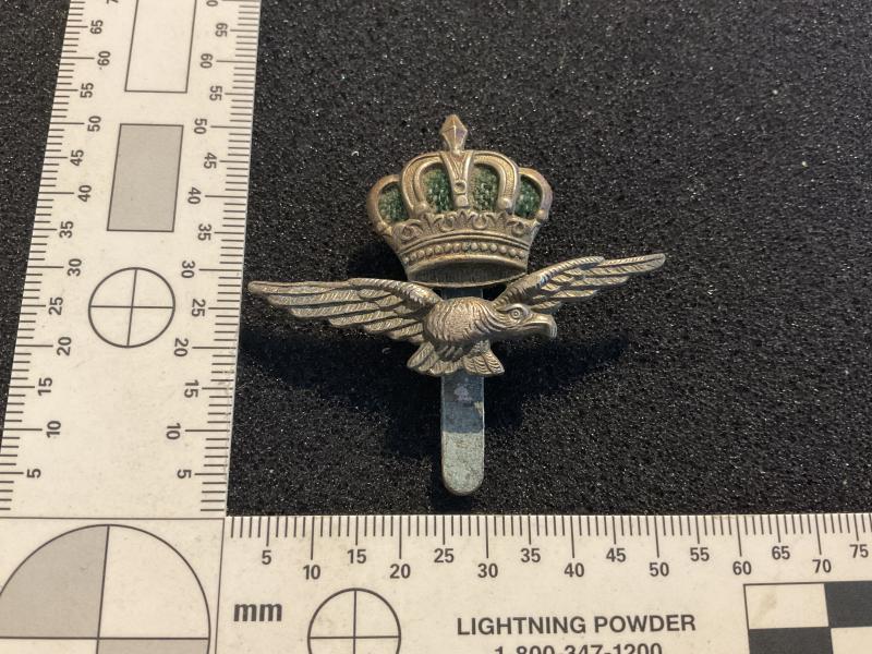 Jordanian Air Force cap badge 1960s era