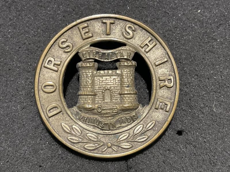 Dorsetshire Regiment helmet plate centre