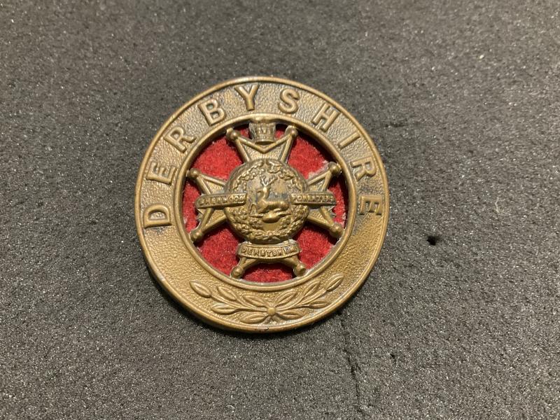 QVC Derbyshire Regiment helmet plate centre