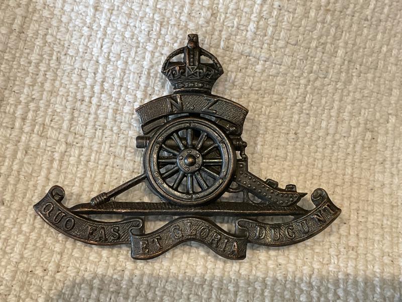 WW1 N.Z Artillery Officers Service Dress cap badge