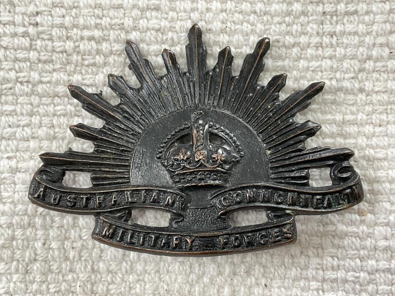 WW1/2 Australian Rising Sun with ‘Coffin’ shaped lugs