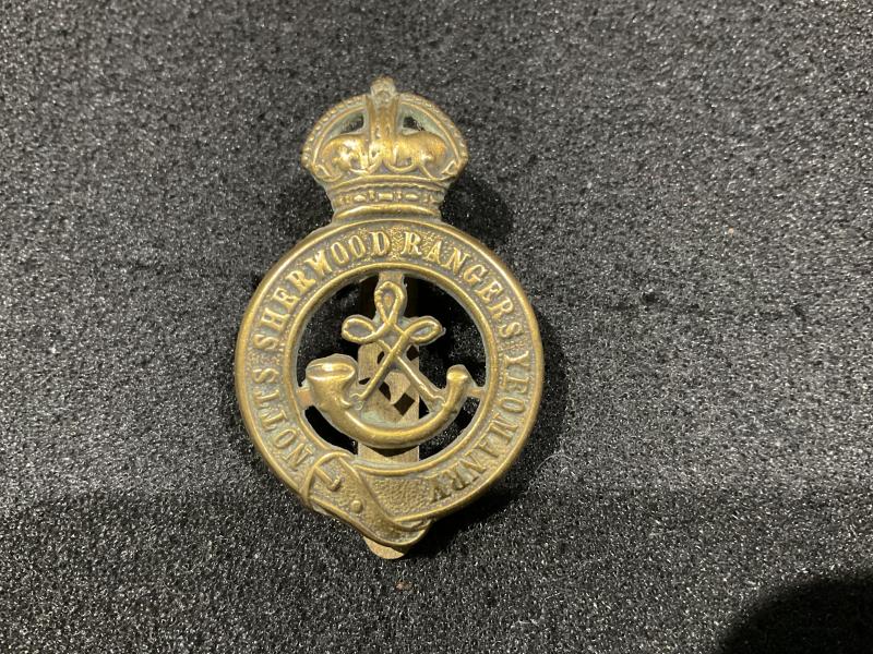 WW2 Notts Sherwood Rangers Yeomanry cap badge by Gaunt