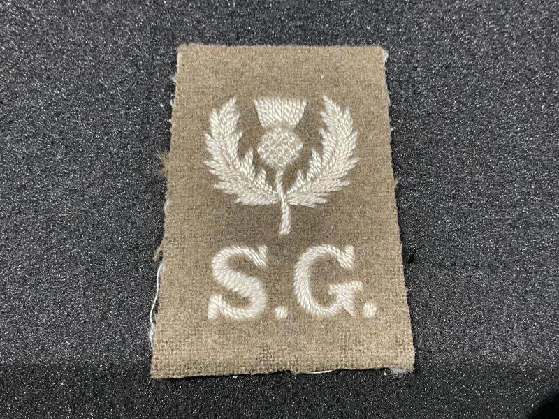 WW1 Scots Guards cloth shoulder title