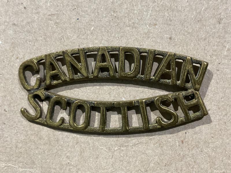 WW2 CANADIAN SCOTTISH brass shoulder title