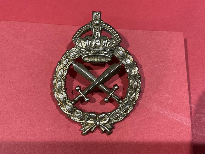 K/C Australian Provost/ Military police cap badge