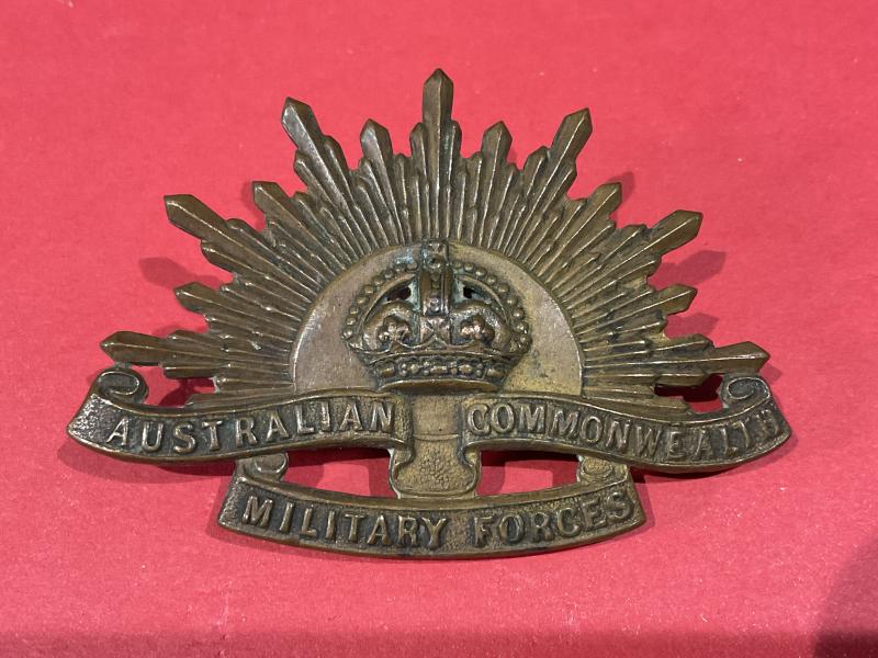 WW1/2 A.I.F Slouch hat badge made by STOKES
