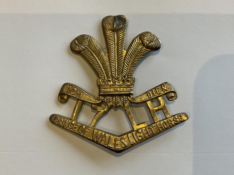 WW2 Australian 17th Light Horse (Prince of Wales) hat badge.