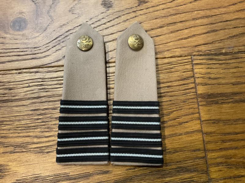 WW2 RAF Group Captains tropical shoulder boards