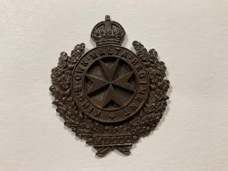 WW2 Kings Own Malta Regiment (KOMR) O.S.D cap badge
