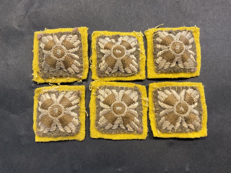 WW2 Yellow backed Armoured rank crowns for Captain.