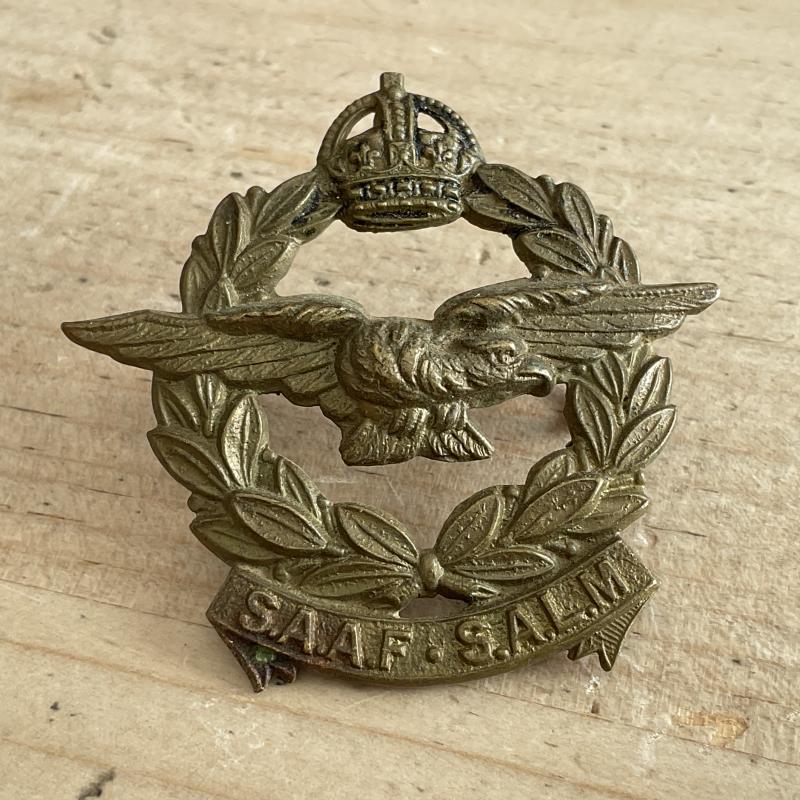 WW2 S.A.A.F (South African Air Force) cap badge.